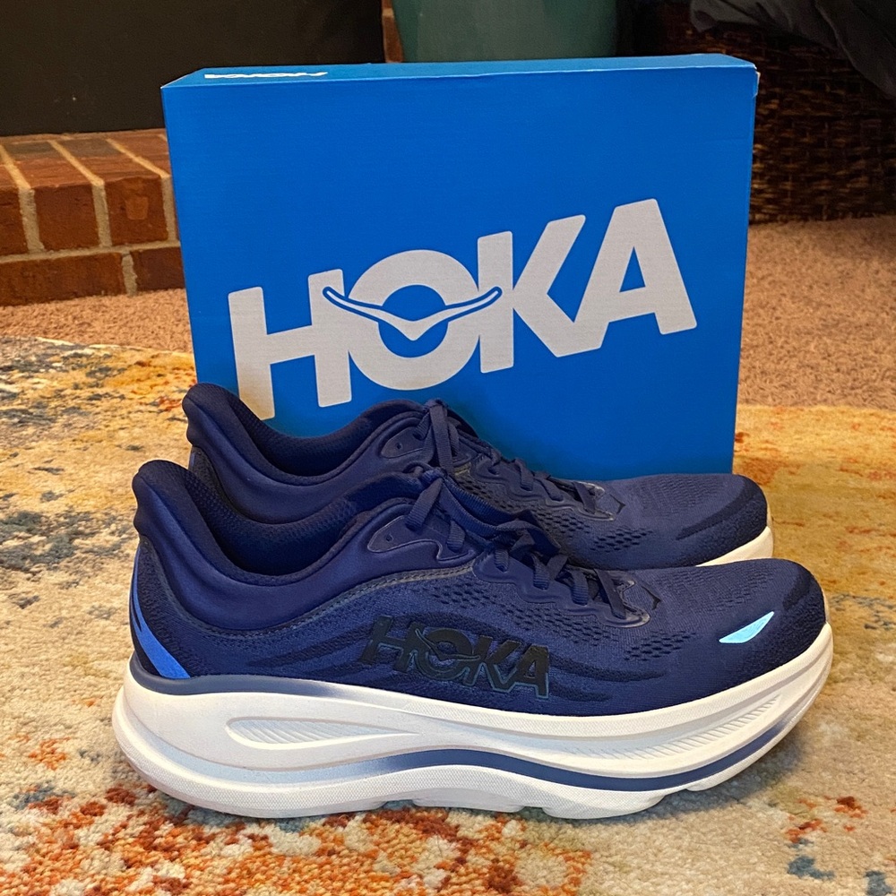 HOKA Bondi 9, M 10EE